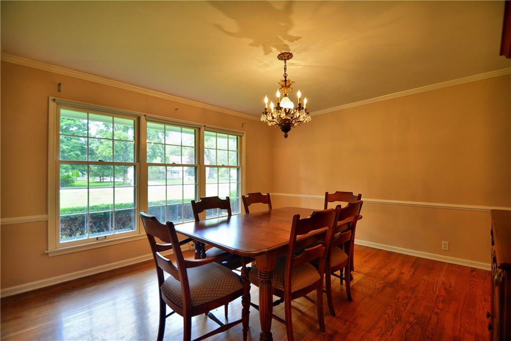 8131 Oakland Road Indianapolis, IN 46240 - Photo 6 of 17 Gallery Image 6