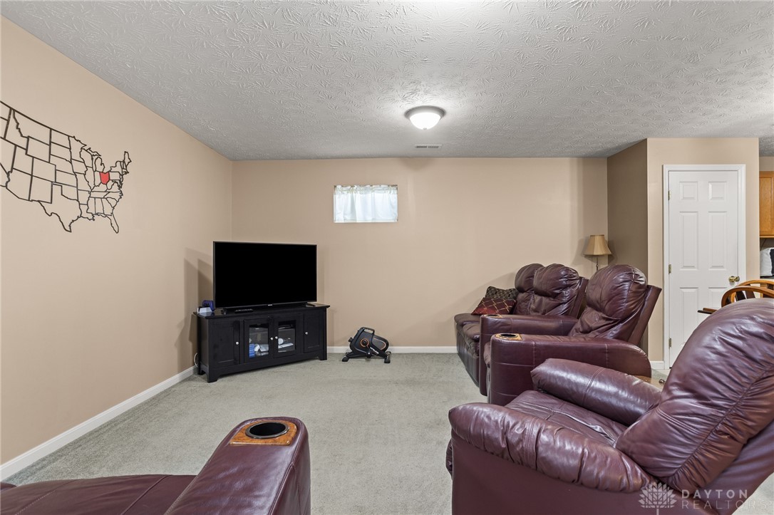 1733 Hunters Ridge Drive Troy, OH 45373 - Photo 42 of 60 Gallery Image 42