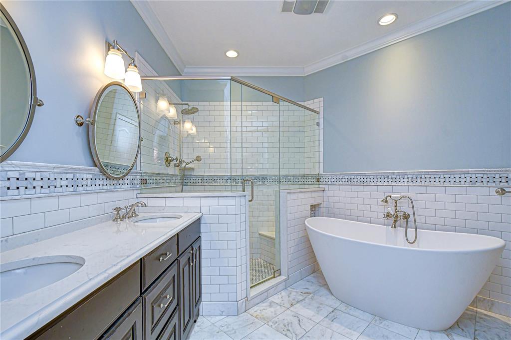 6069 Sandhill Ridge Drive Lithia, FL 33547 - Photo 19 of 42