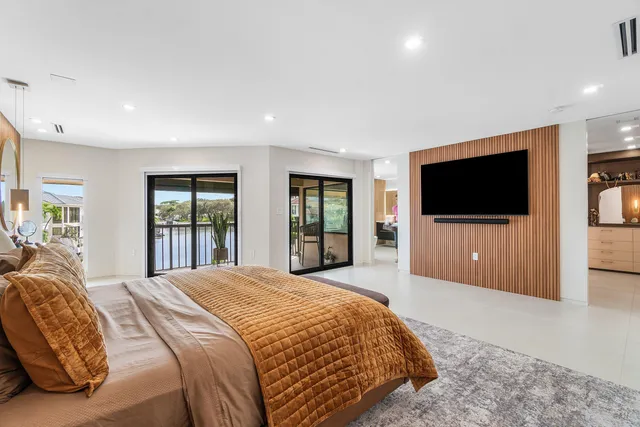 $3,850,000 | 5326 Boca Marina Circle North, Boca Raton, FL 33487