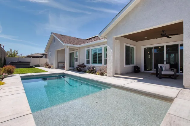 $1,250,000 | 2101 Via Prego, Oakdale, CA 95361