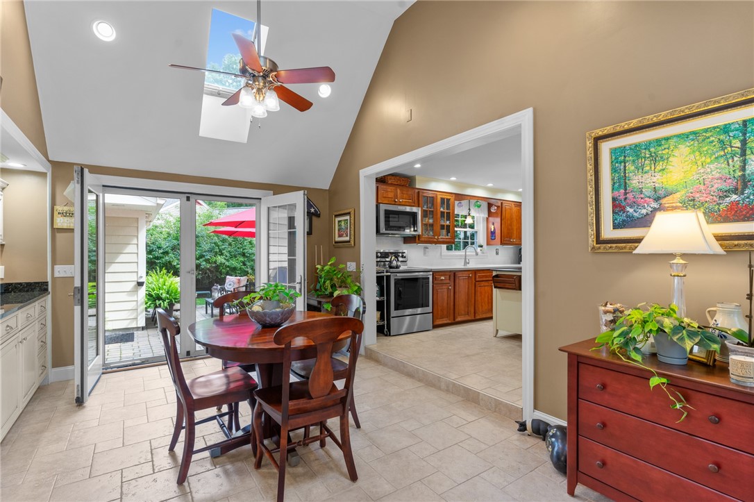 180 Lansdowne Road Warwick, RI 02888 - Photo 13 of 50