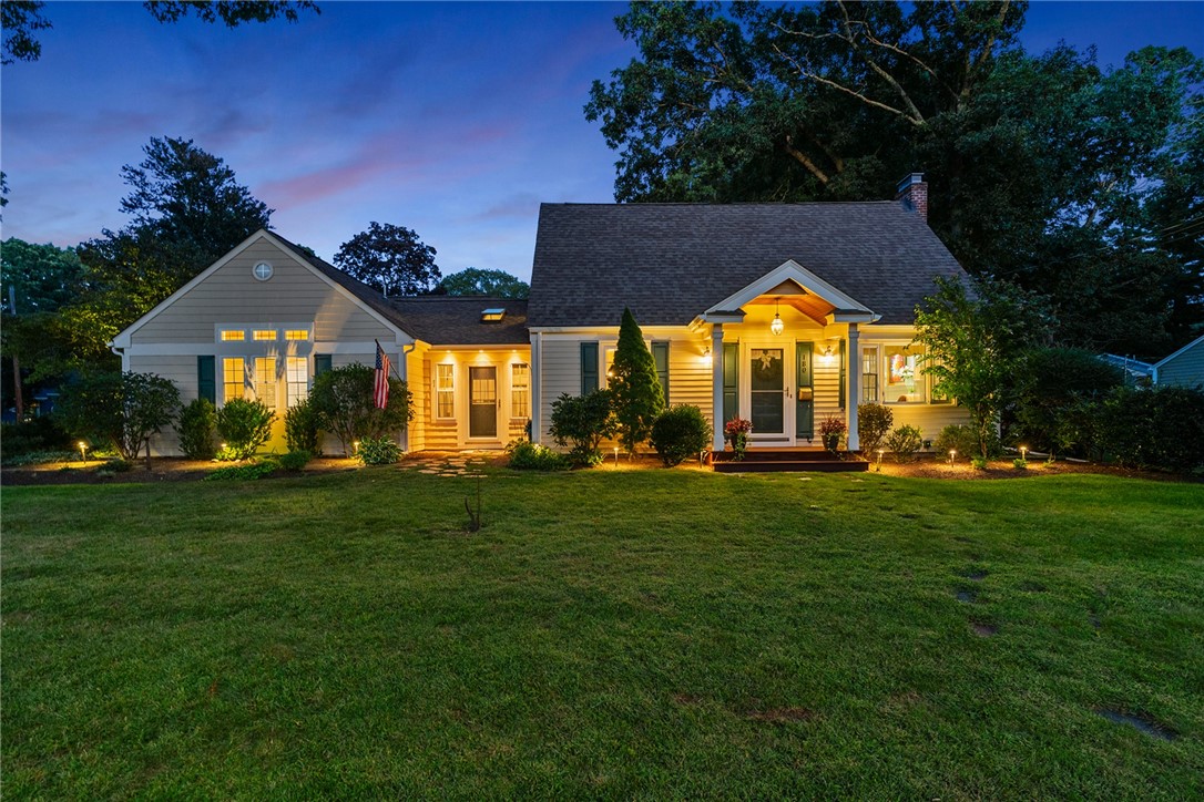 180 Lansdowne Road Warwick, RI 02888 - Photo 2 of 50 Beautifully renovated & meticulously maintained 3-4 bedroom home located in highly desirable Governor Francis on a corner lot with a cul-de-sac!