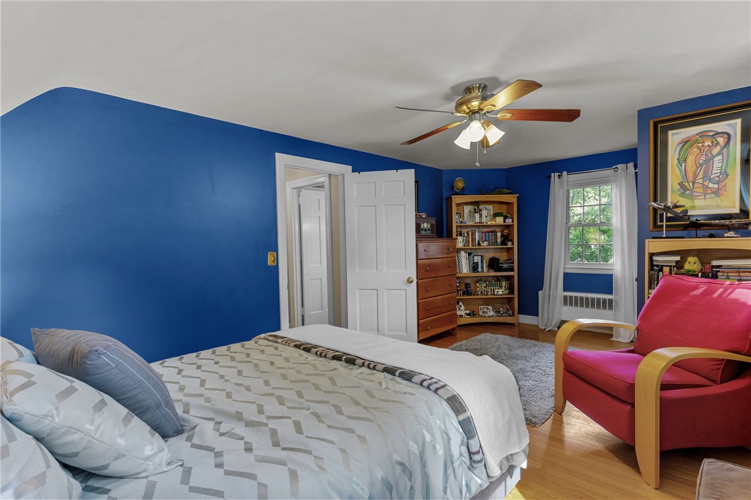 180 Lansdowne Road Warwick, RI 02888 - Photo 24 of 50