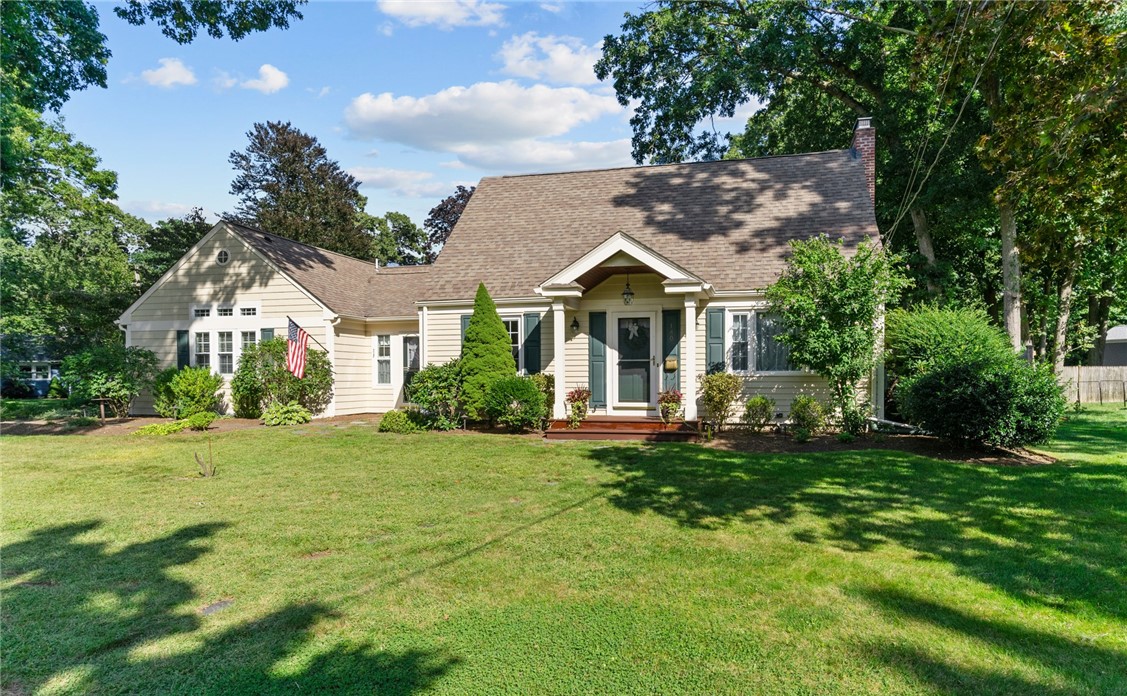 180 Lansdowne Road Warwick, RI 02888 - Photo 3 of 50