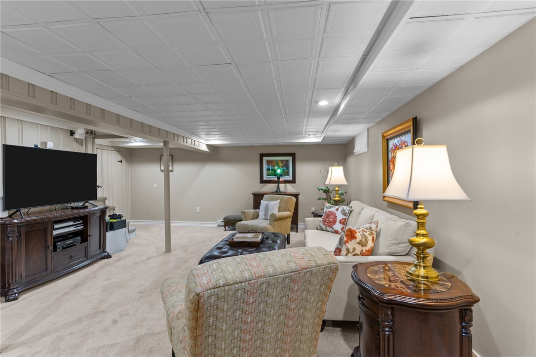 180 Lansdowne Road Warwick, RI 02888 - Photo 32 of 50