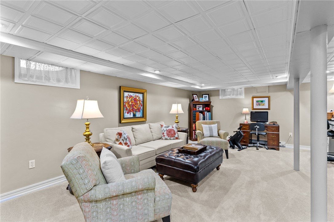 180 Lansdowne Road Warwick, RI 02888 - Photo 33 of 50