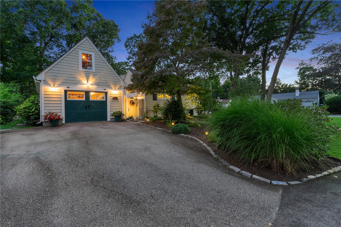 180 Lansdowne Road Warwick, RI 02888 - Photo 43 of 50