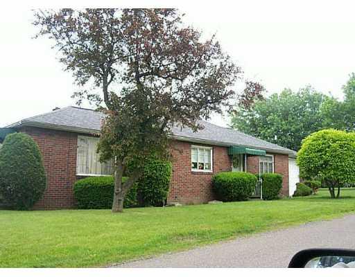 125 Alameda Road Butler, PA 16001 - Photo 1 of 1 Exterior Front.