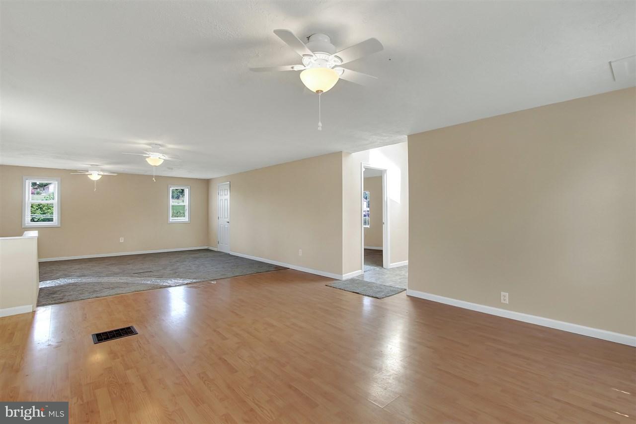 2347 Craley Road Windsor, PA 17366 - Photo 4 of 25