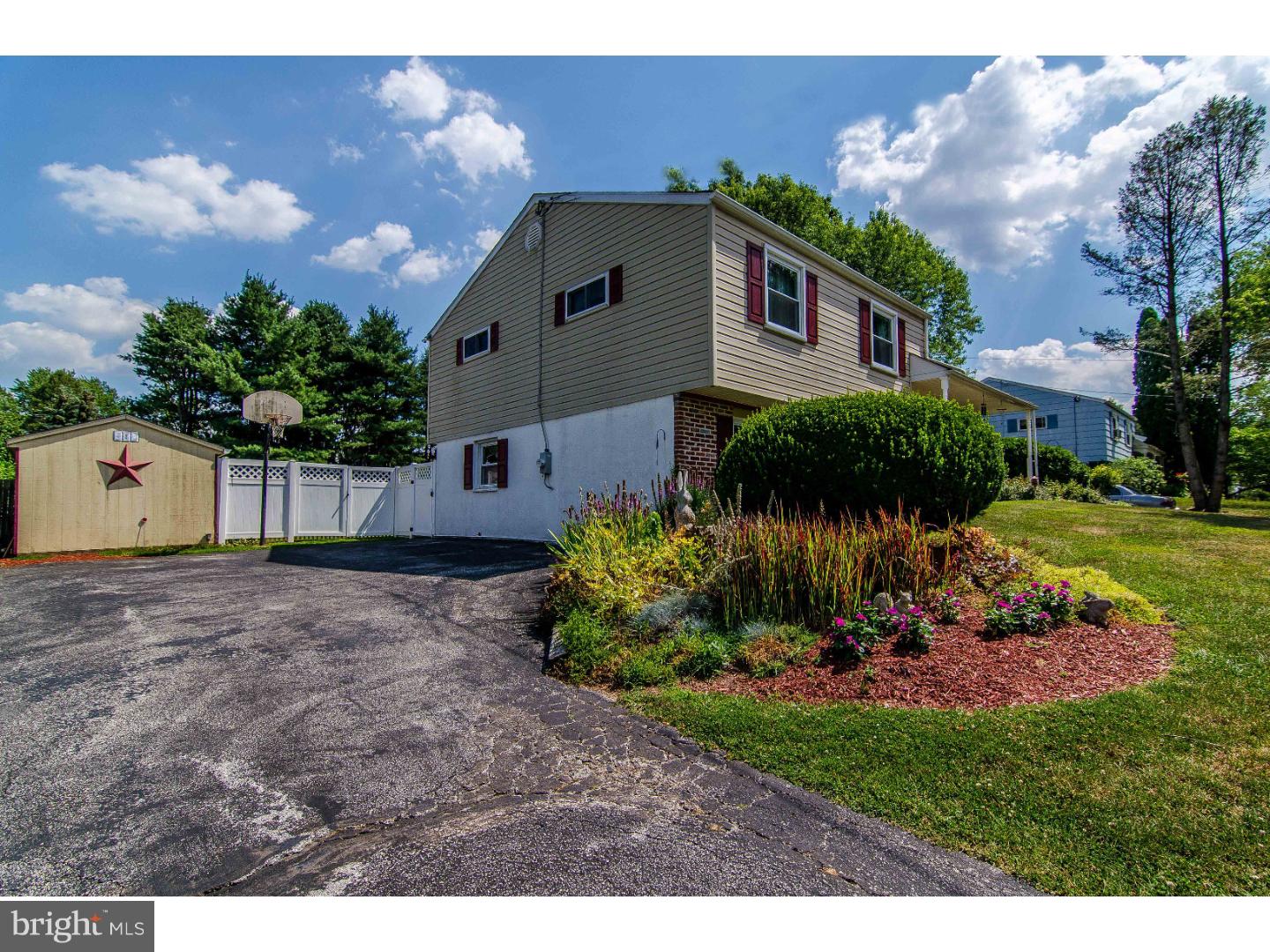 1229 Ridgeview Drive Phoenixville, PA 19460 - Photo 2 of 18 Gallery Image 2