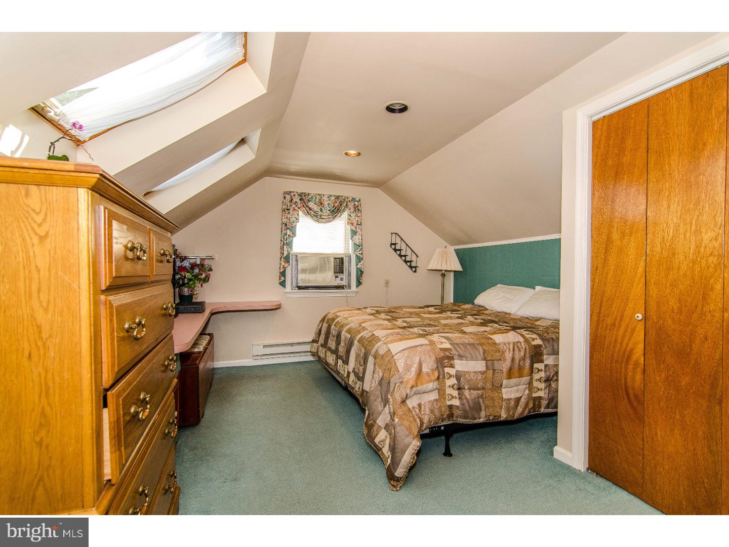 1229 Ridgeview Drive Phoenixville, PA 19460 - Photo 11 of 18 Gallery Image 11