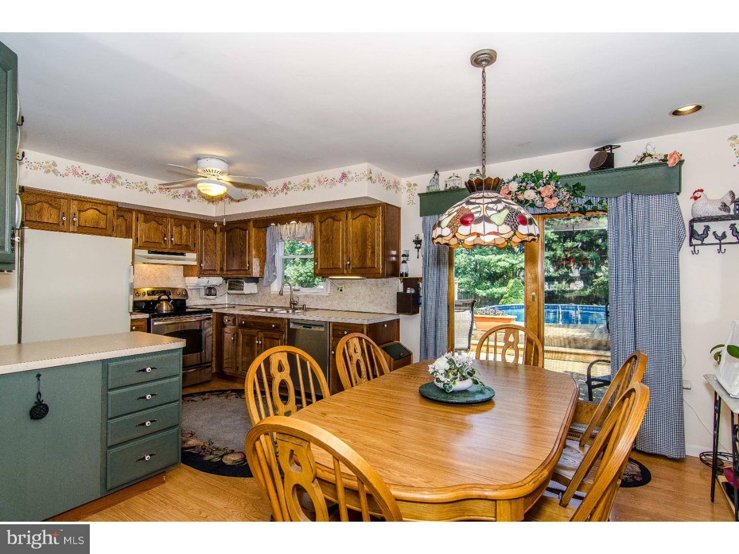 1229 Ridgeview Drive Phoenixville, PA 19460 - Photo 8 of 18 Gallery Image 8
