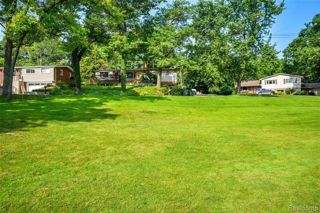 0 Pine Tree Road Waterford, MI 48327 - Photo 23 of 55 Gallery Image 23