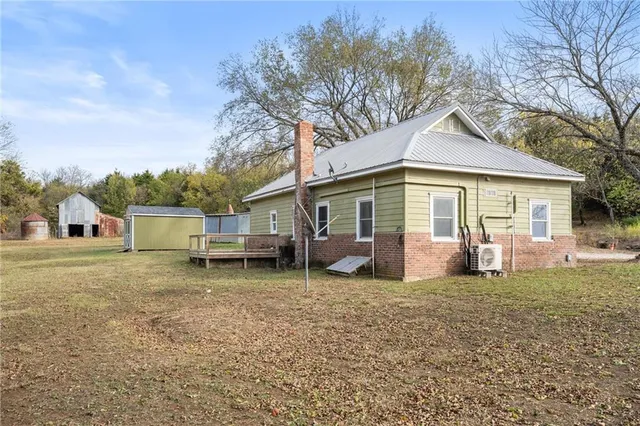 $230,000 | 5466 Cr 5500 N/a Cherryvale Ks 67335 N/a, Cherryvale, KS 67335