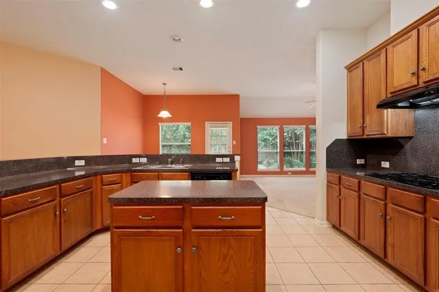 $2,200 | 11618 Columbia Pines Lane, Cypress, TX 77433