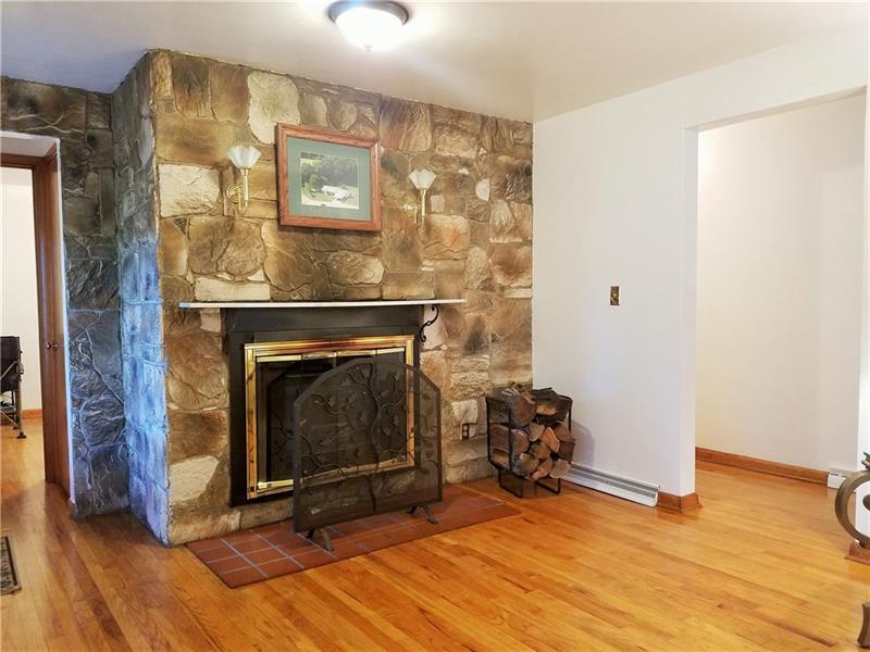 1273 Langeloth Road Burgettstown, PA 15021 - Photo 4 of 25