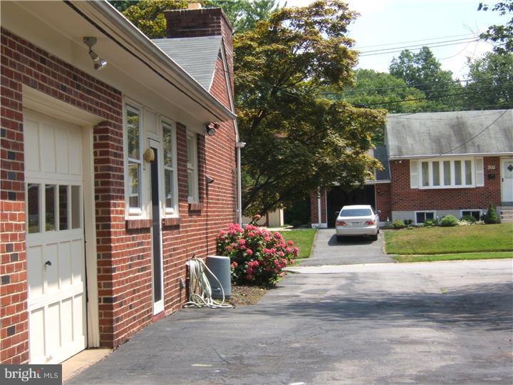 317 Goodley Road Wilmington, DE 19803 - Photo 4 of 19 Exterior Side