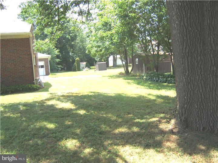 317 Goodley Road Wilmington, DE 19803 - Photo 5 of 19 Exterior Back