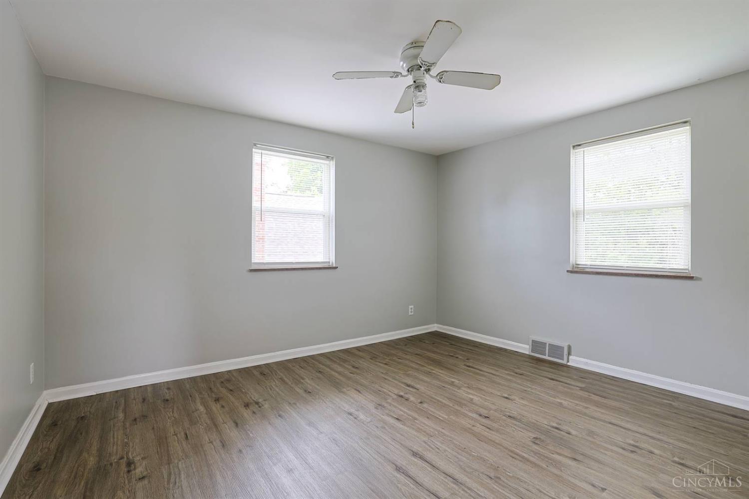 6800 Cheviot Road Cincinnati, OH 45247 - Photo 20 of 35