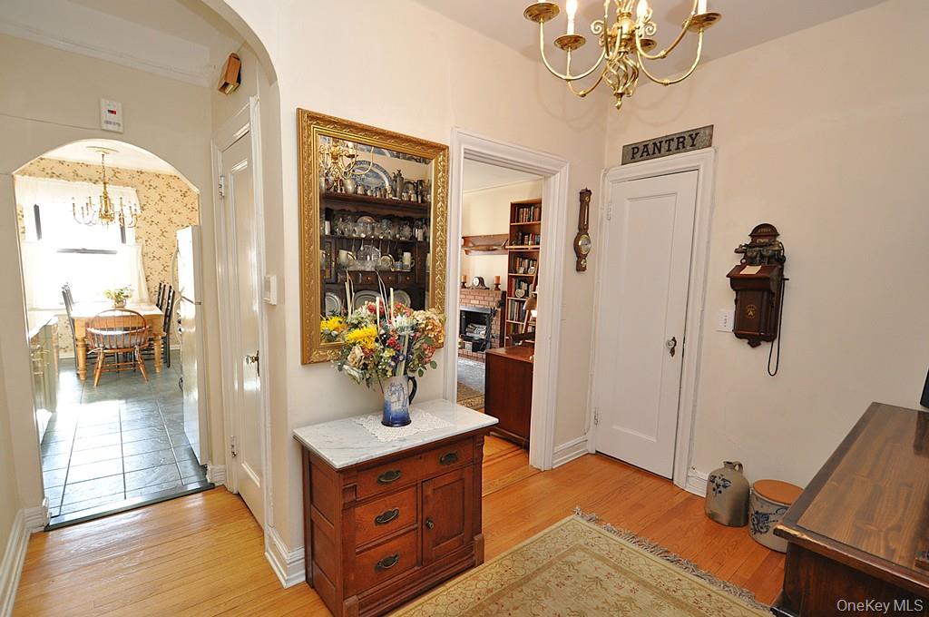 143 Garth Road, Unit 4D Scarsdale, NY 10583 - Photo 31 of 45 Large entry foyer has a cedar walk-in closet. The foyer can also be set up as a home office. The foyer is approx 10'-7" x 10'-1".