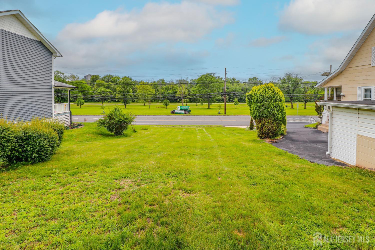 1107 River Road Piscataway, NJ 08854 - Photo 8 of 26 Gallery Image 8