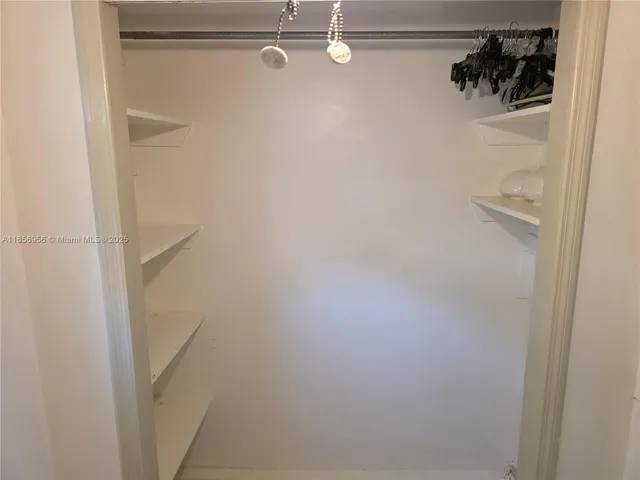 $1,600 | 4321 Kirby Loop Road, Unit 2, Fort Pierce, FL 34981