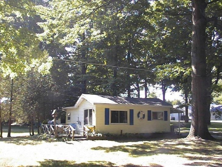 3607 Stearns Road Ludington, MI 49431 - Photo 1 of 15 1