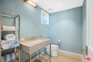 1347 Palisades Beach Road Santa Monica, CA 90401 - Photo 23 of 64