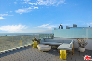 1347 Palisades Beach Road Santa Monica, CA 90401 - Photo 43 of 64 a view of a terrace with couches and sky view
