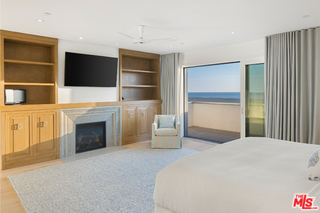 1347 Palisades Beach Road Santa Monica, CA 90401 - Photo 45 of 64