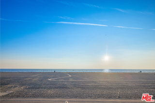 1347 Palisades Beach Road Santa Monica, CA 90401 - Photo 49 of 64 a view of an ocean