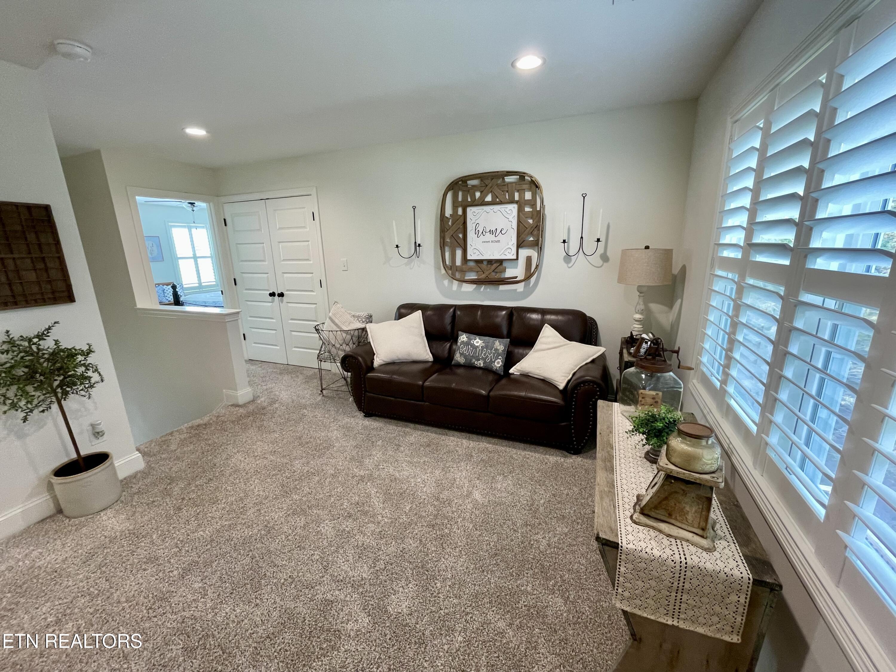 1204 Emerald Forest Lane Powell, TN 37849 - Photo 14 of 42 IMG_1515