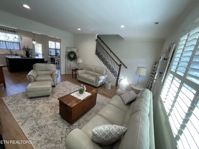 $559,000 | 1204 Emerald Forest Lane, Powell, TN 37849