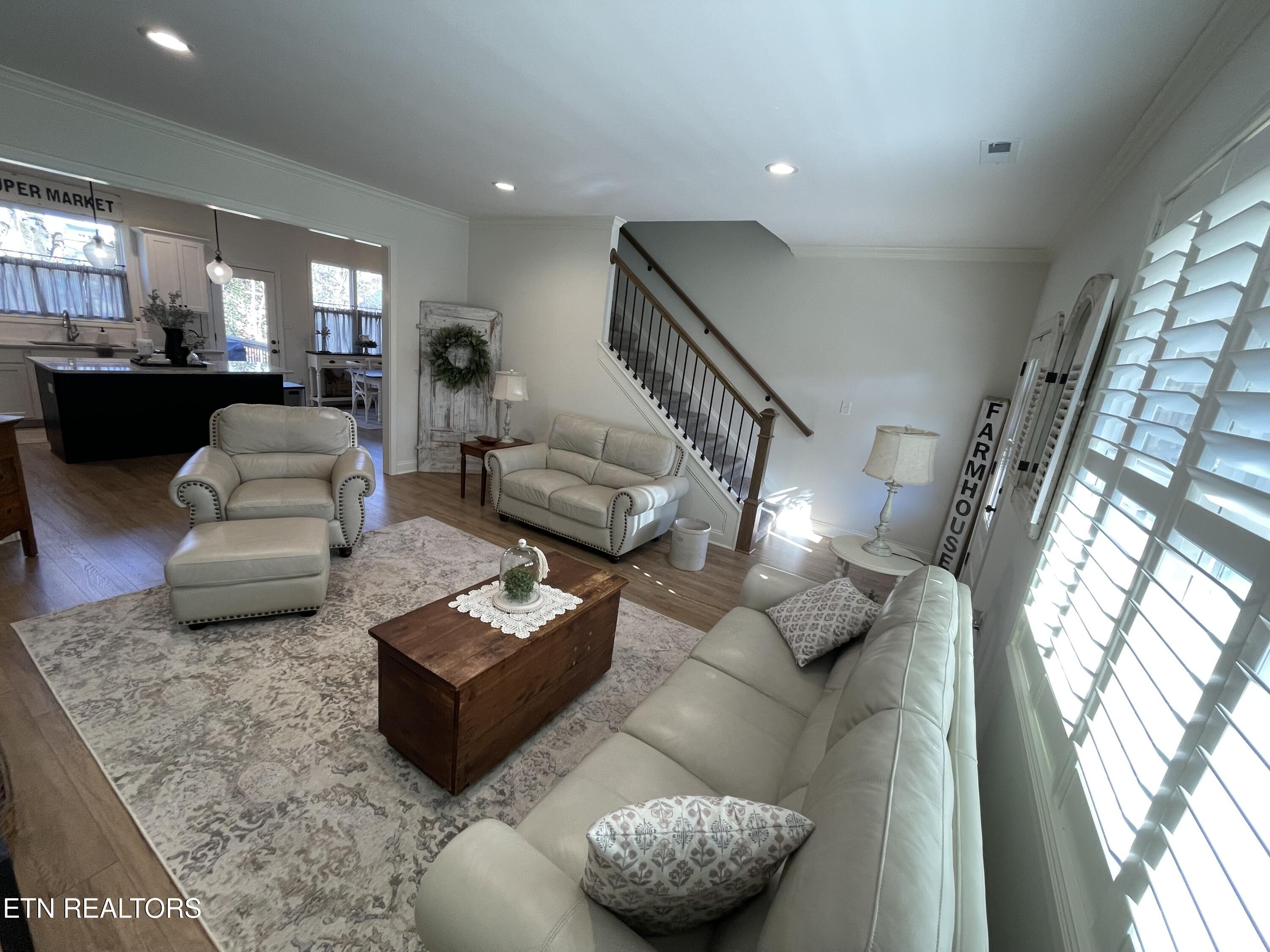 1204 Emerald Forest Lane Powell, TN 37849 - Photo 3 of 42 IMG_1957