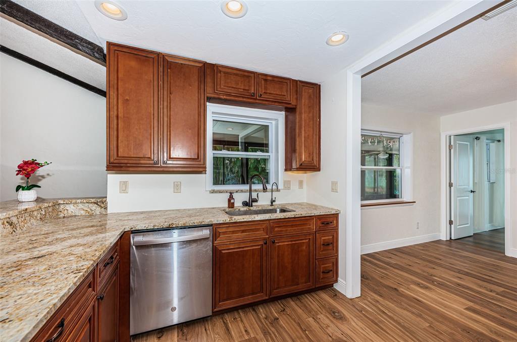 4723 114th Street North Madeira Beach, FL 33708 - Photo 12 of 38