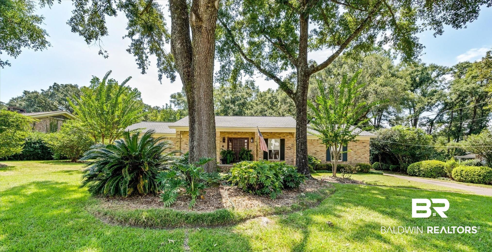 4587 Hawthorne Place Mobile, AL 36608 - Photo 2 of 32 FRONT OF HOUSE