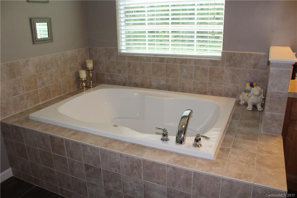 875 Clearview Road Cleveland, NC 27013 - Photo 14 of 23 Gallery Image 14