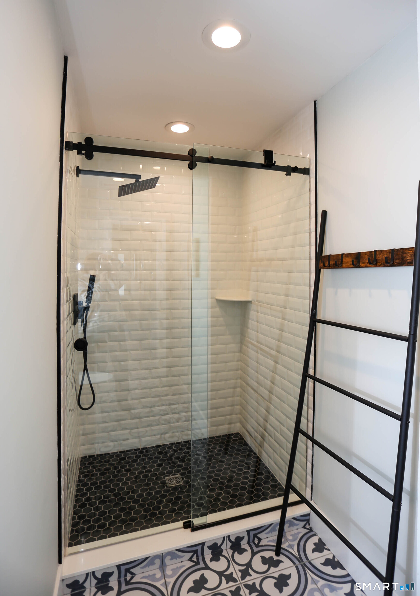 28 Turkey Hill Road North Westport, CT 06880 - Photo 21 of 39