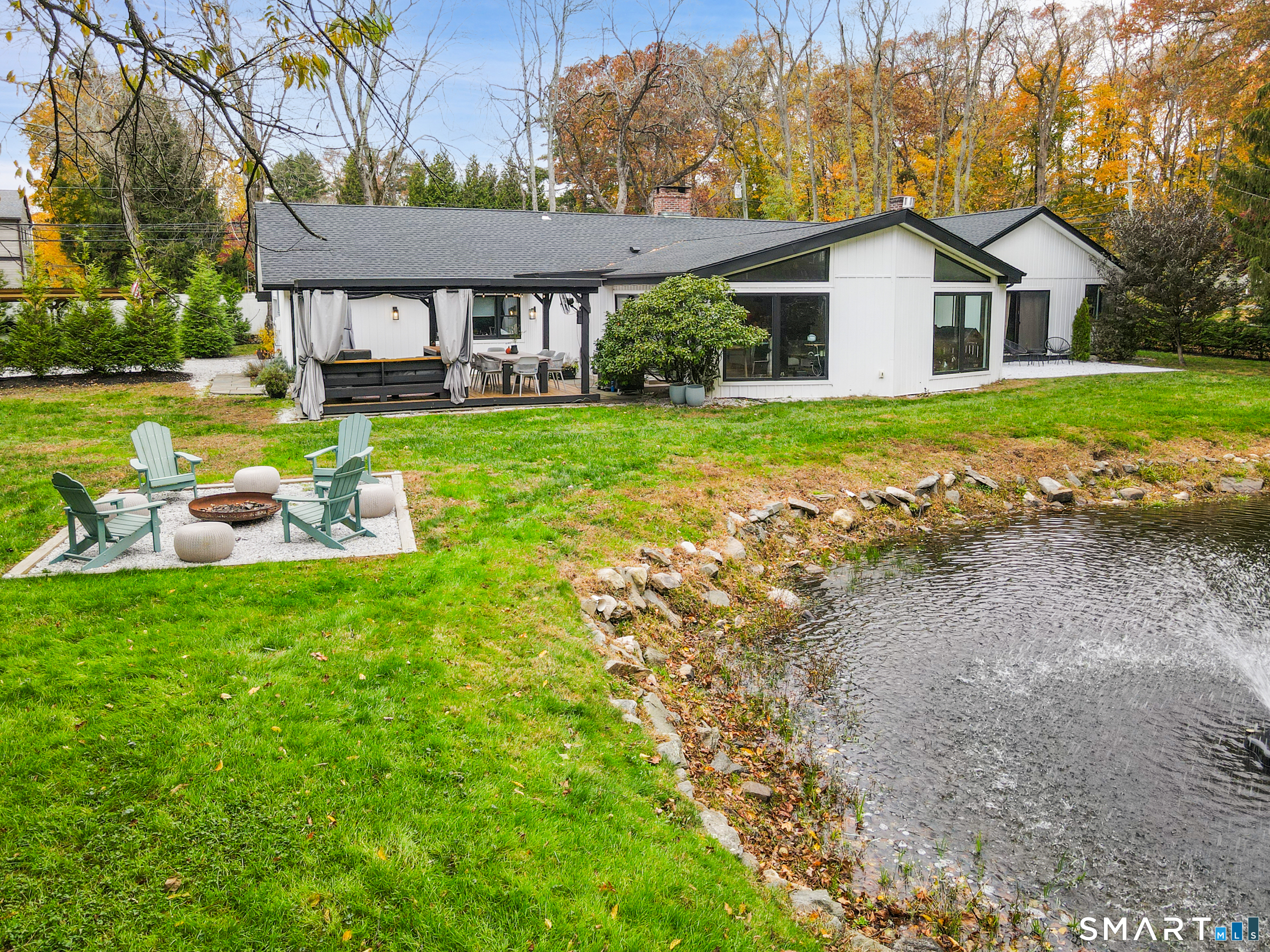 28 Turkey Hill Road North Westport, CT 06880 - Photo 34 of 39