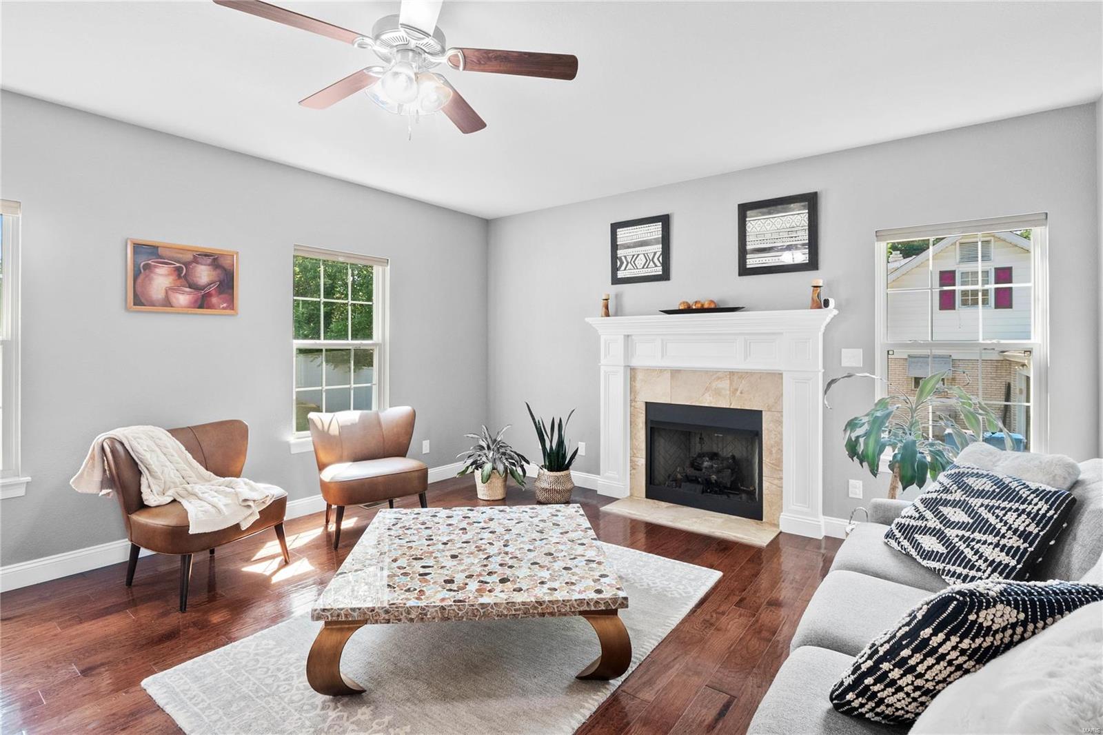 337 Meadowbrook Drive Ballwin, MO 63011 - Photo 7 of 58