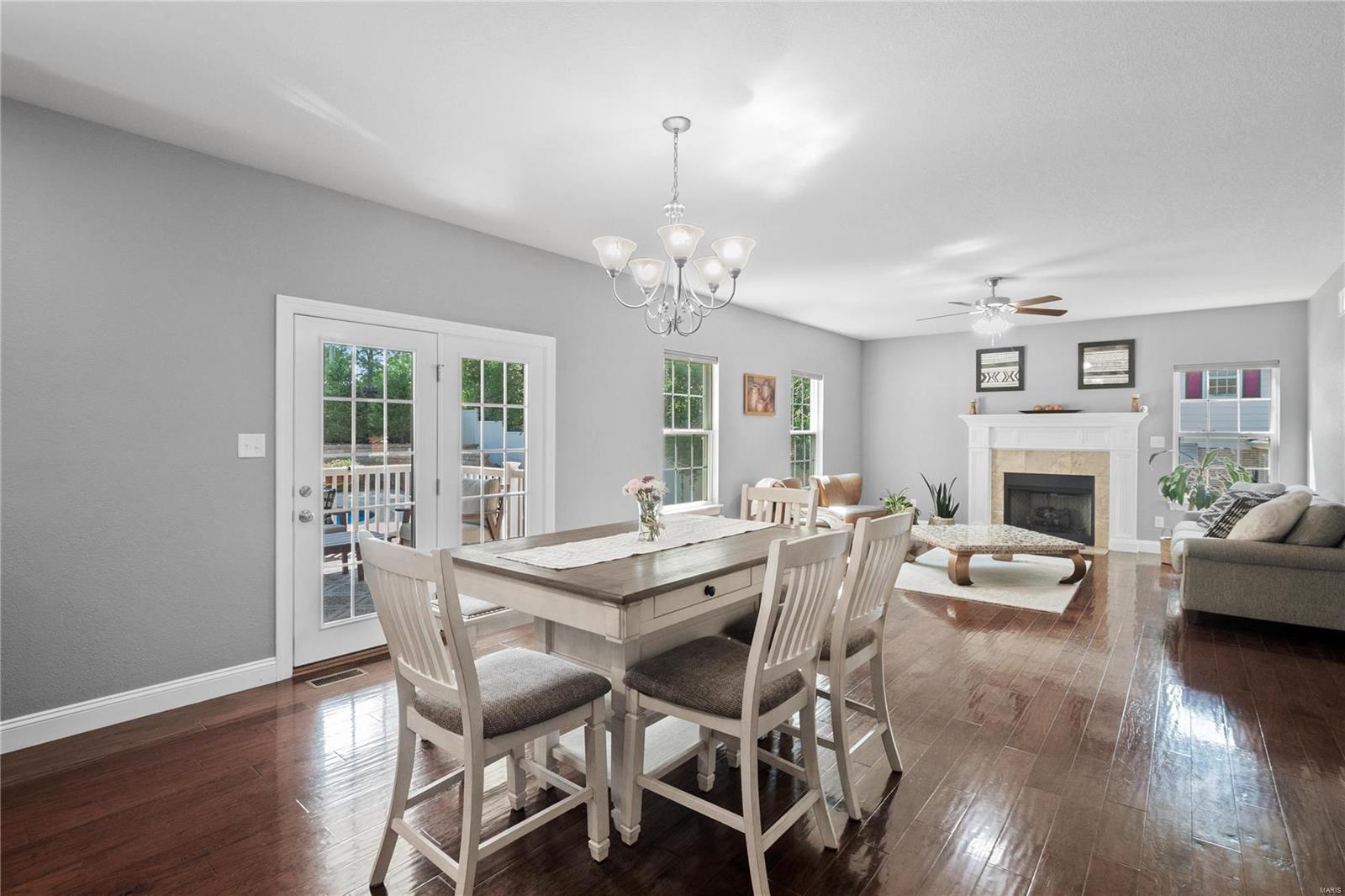 337 Meadowbrook Drive Ballwin, MO 63011 - Photo 10 of 58