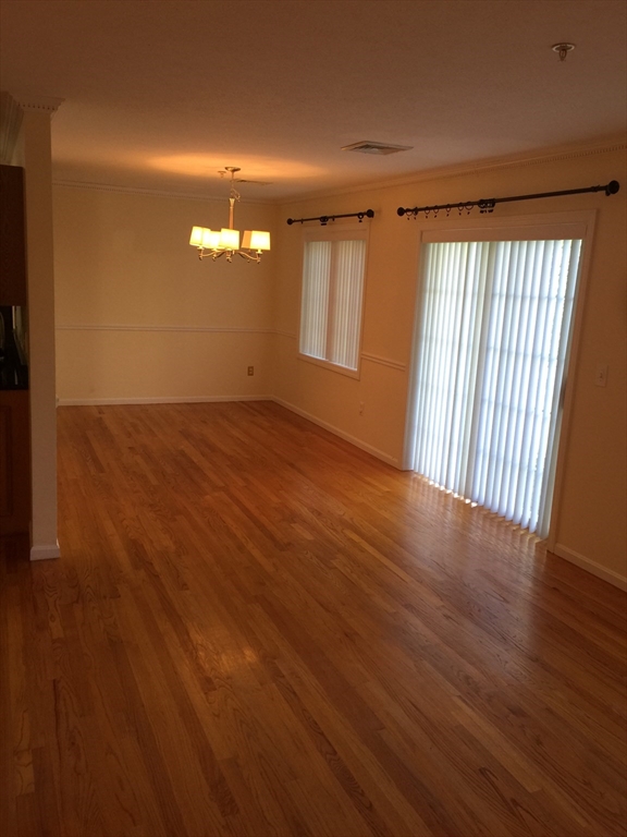 7 Conant Road, Unit 11 Winchester, MA 01890 - Photo 22 of 36