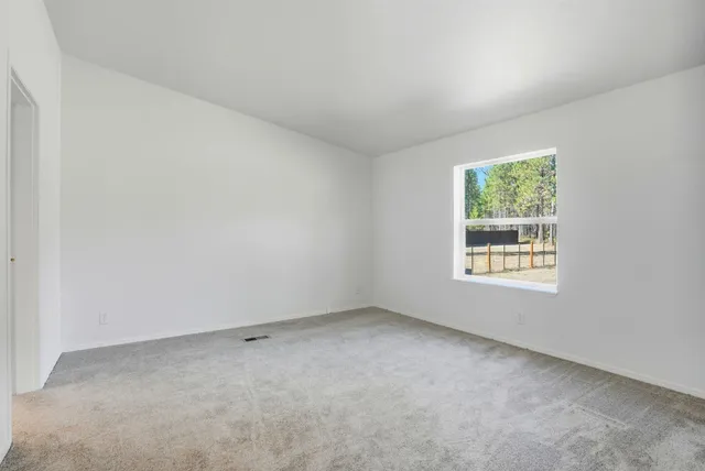 $365,000 | 41210 North Whitetail Lane, Elk, WA 99009