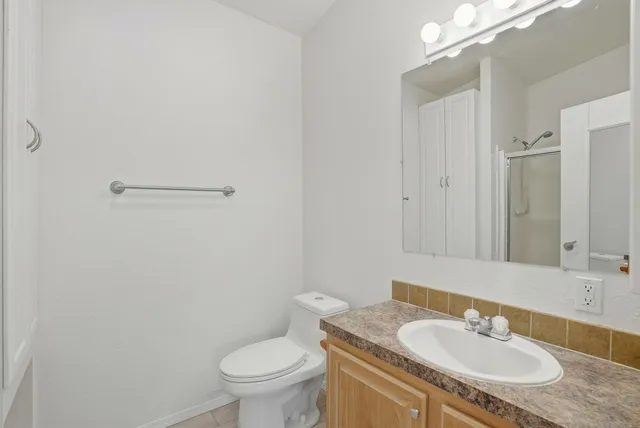 $365,000 | 41210 North Whitetail Lane, Elk, WA 99009