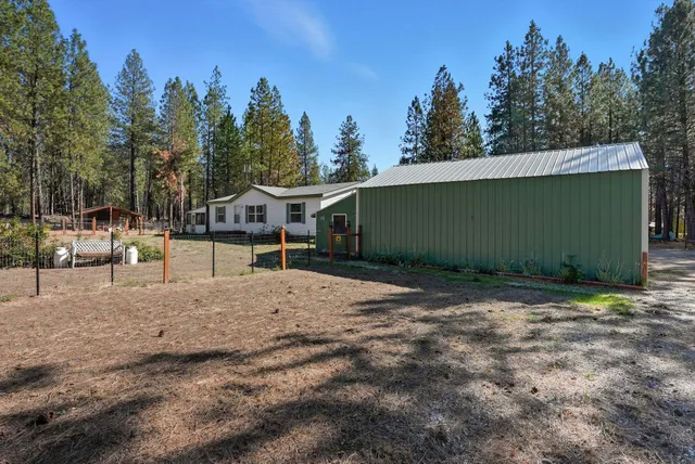 $365,000 | 41210 North Whitetail Lane, Elk, WA 99009