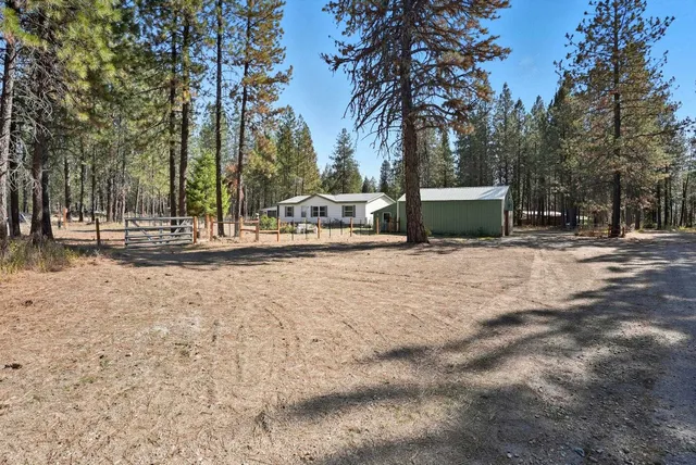 $365,000 | 41210 North Whitetail Lane, Elk, WA 99009