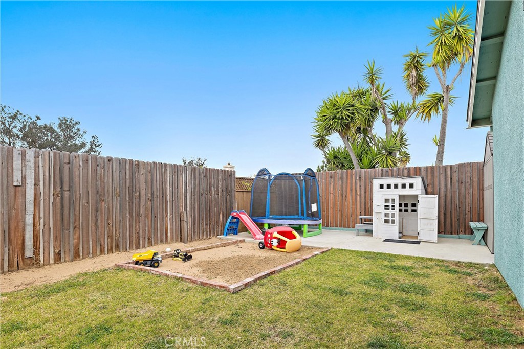 330 Kestrel Way Nipomo, CA 93444 - Photo 23 of 38