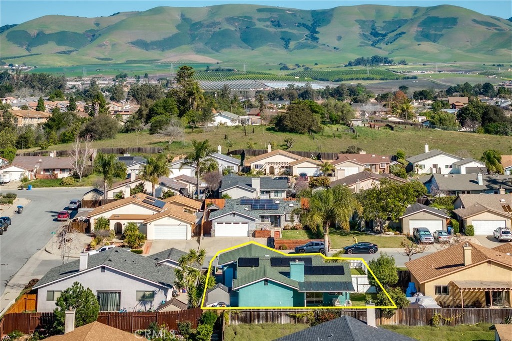 330 Kestrel Way Nipomo, CA 93444 - Photo 27 of 38