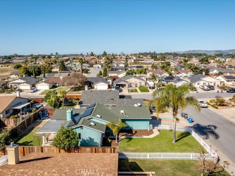 330 Kestrel Way Nipomo, CA 93444 - Photo 33 of 38